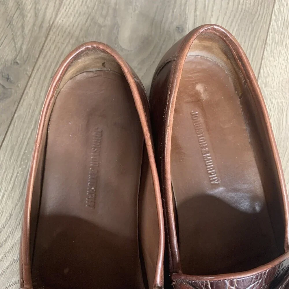 Johnston & Murphy Men's Size 10.5 M Brown Tassel Loafer Style Leather Shoes - Picture 8 of 10